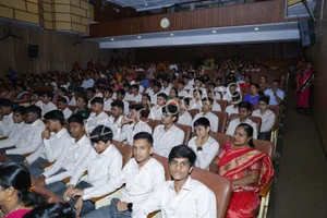 Holy Child Convent School Gallery 18