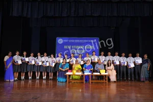 Holy Child Convent School Gallery 16