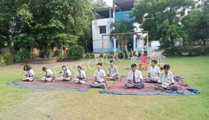 Calcutta Airport English High School Gallery 55