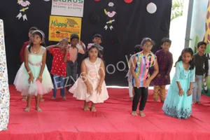 Laurus - The Universal School Gallery 6