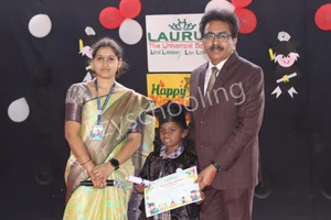 Laurus - The Universal School Gallery 2