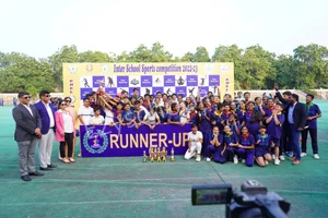 Sunflower School Gallery 21