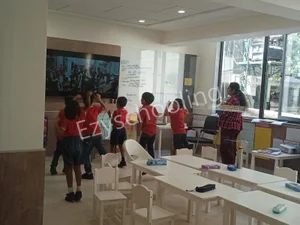 Radcliffe International - IB & IGCSE School Gallery 2