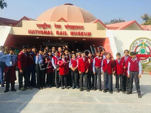 Silvertone School Gallery 3