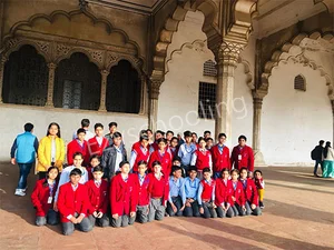 Silvertone School Gallery 1