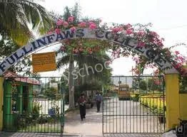 Fullinfaws College Gallery 3