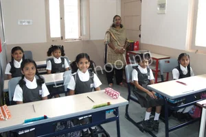 RAYS Montessori Gallery 2