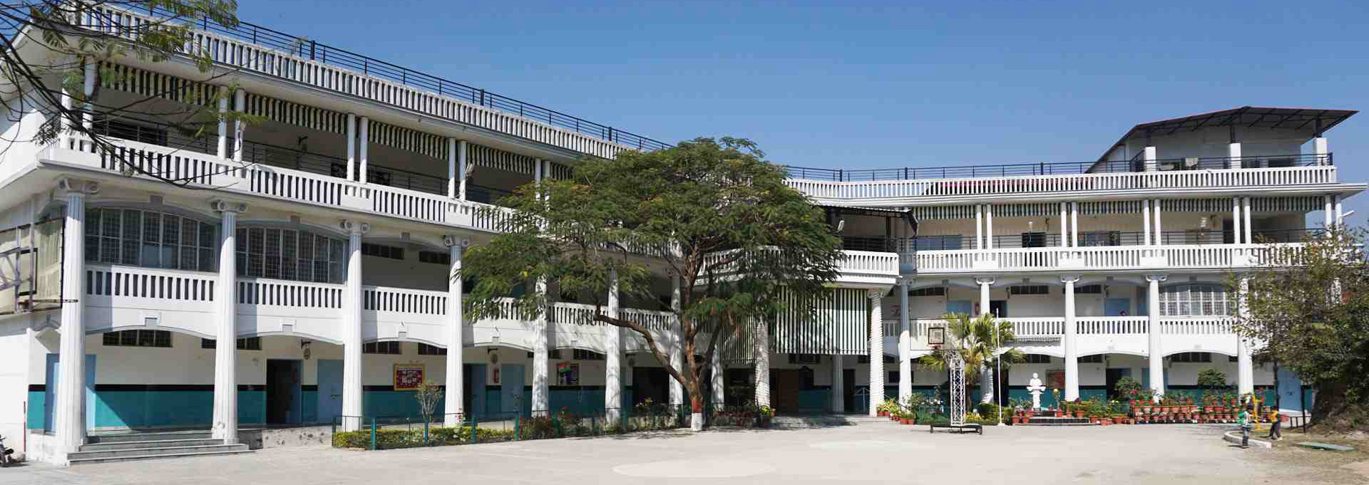 Beverly Hills Shalini School Gallery 6