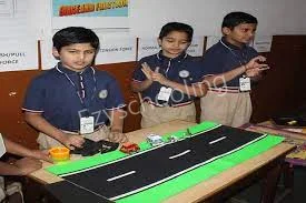 Friends’ Academy Gallery 5