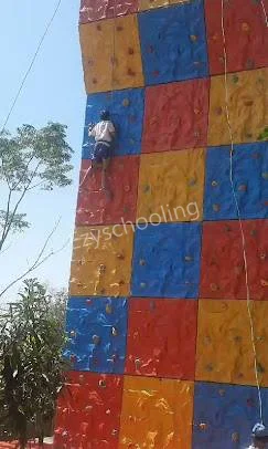 The New Cambridge High School Gallery 1