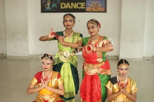 Radcliffe School Gallery