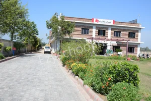 Radcliffe School Gallery