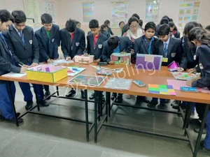 Saltlake Shiksha Niketan Gallery