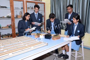 Adamas World School Gallery