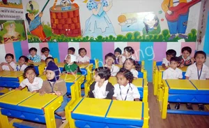 Glitzy Public School Gallery