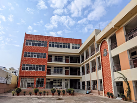 Yash Memorial School, Sector 58, Noida School Building